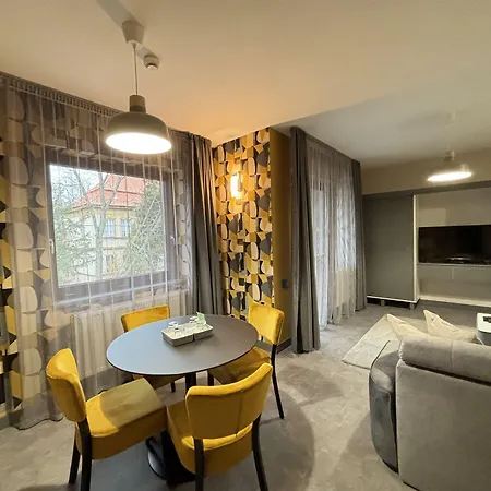 Hotel Ikonik