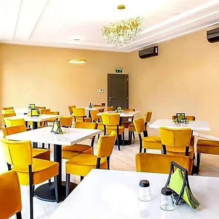 Hotel Ikonik Nyíregyháza