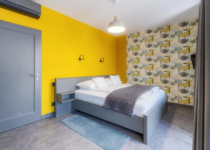 Ikonik Hotel 4*